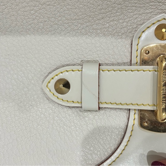 Louis Vuitton Le Radieux Suhali - Picture 10 of 16